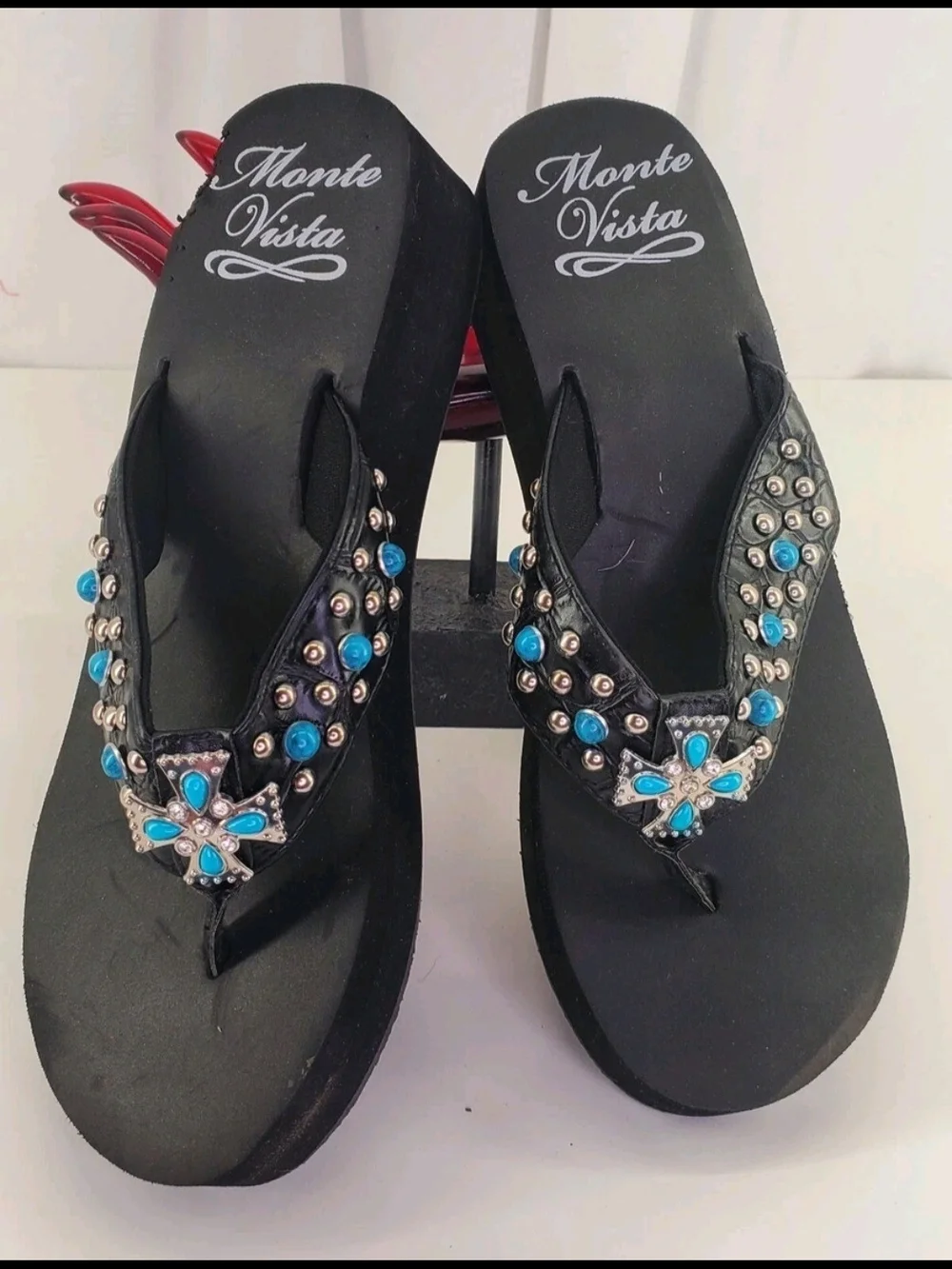 Monte Vista Womens Turquoise & Studded Platform Thong Sandals W/Maltese Cross